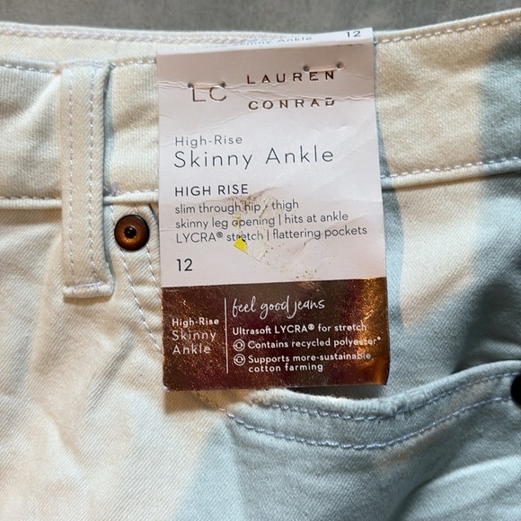 Lauren Conrad skinny ankle jeans  button front /distressed  stretch
Cream NWT 12 - Picture 6 of 12
